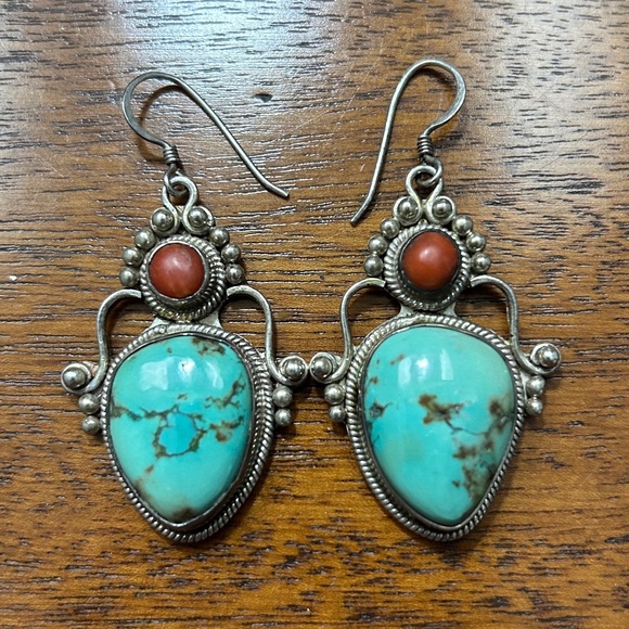 Tear DropTurquoise and Coral Silver Earrings - Picture 1 of 3